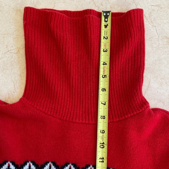 L.L. Bean Signature Nordic 100% Merino Wool Sweater - Picture 12 of 15